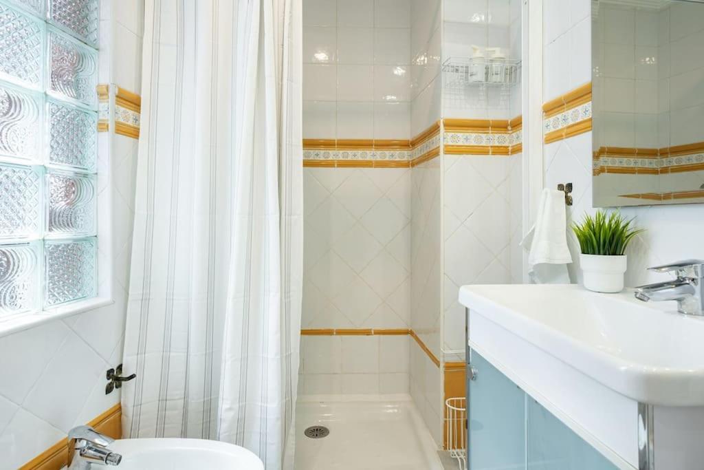 Apartamento Chary Leilighet Gijón Eksteriør bilde