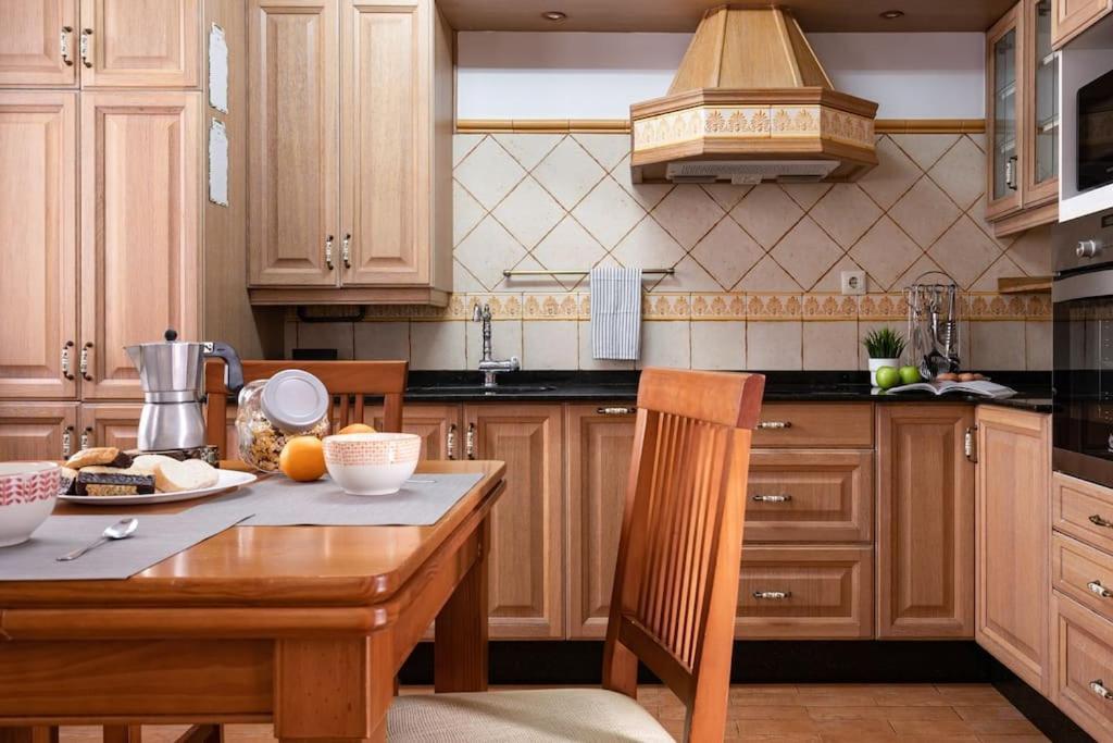 Apartamento Chary Leilighet Gijón Eksteriør bilde